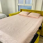 Flamenca Triana - Apartamento Wifi Con 2 Dormitorios 2 Sofas Camas 2 Banos